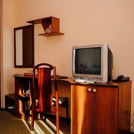 Dostyk Hotel Shymkent Luaran gambar